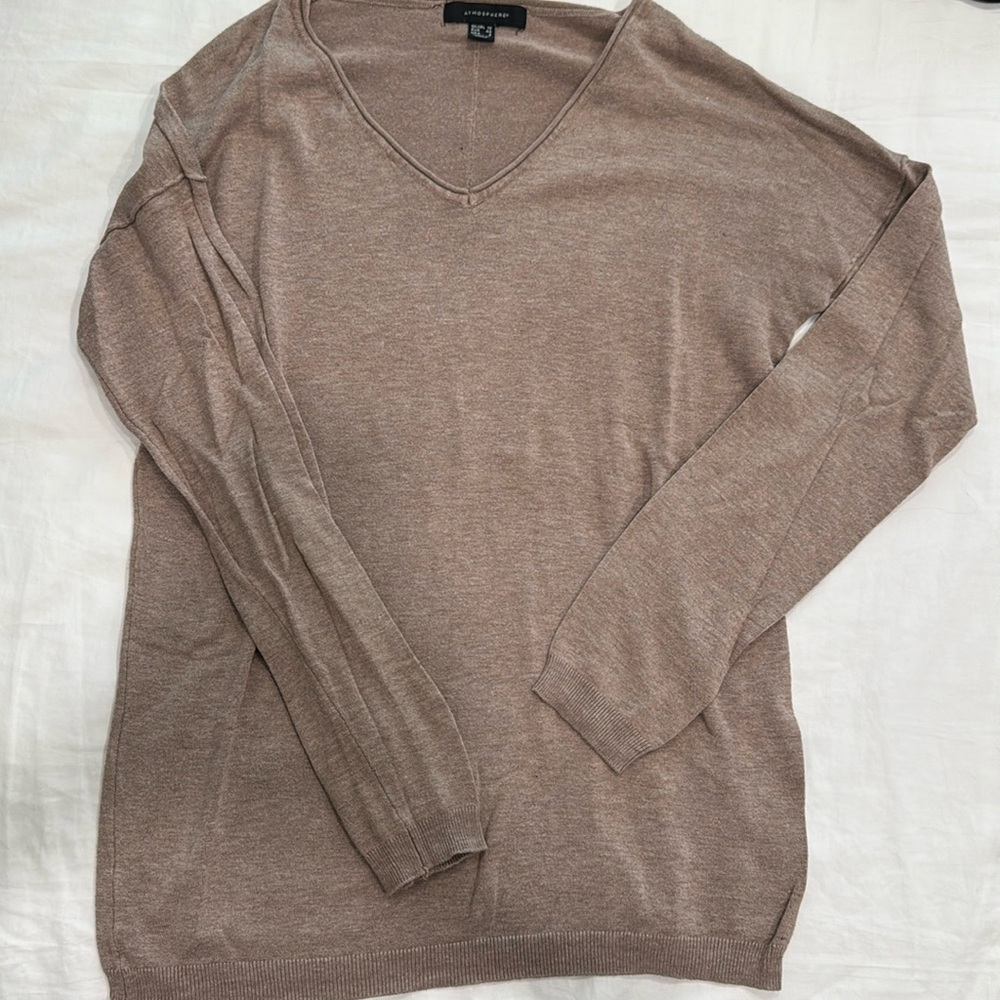Lightweight sweater
